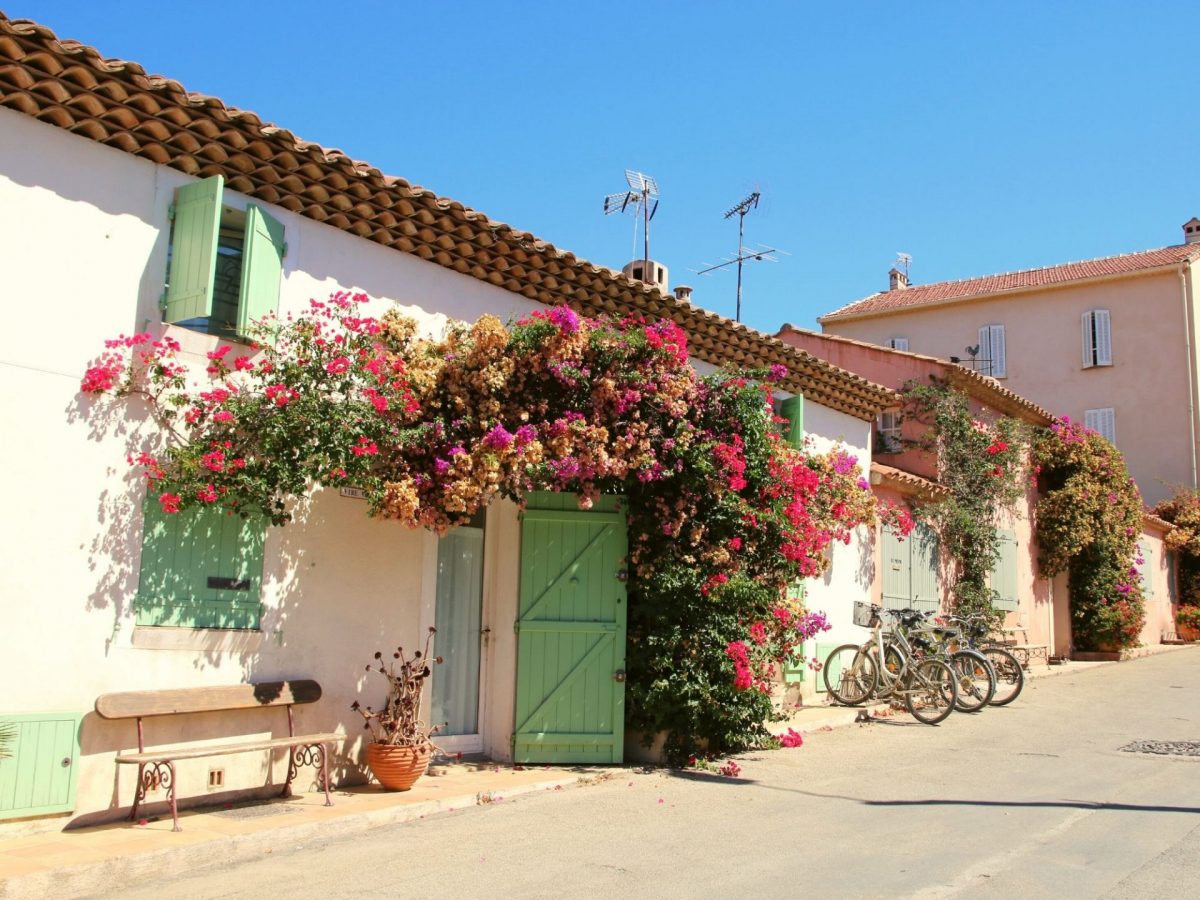 Village Porquerolles Bandol visite