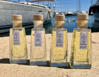 Farbe Safran x Bandol Tourisme