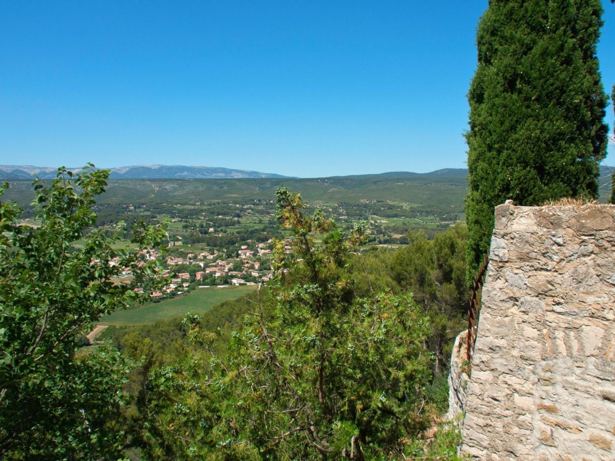 13Où passer vacances - castellet