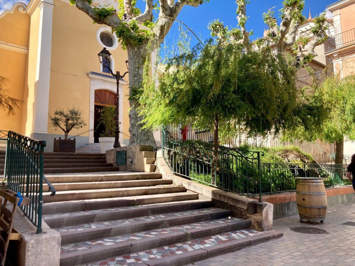 Visiter Bandol printemps famille parcours historique