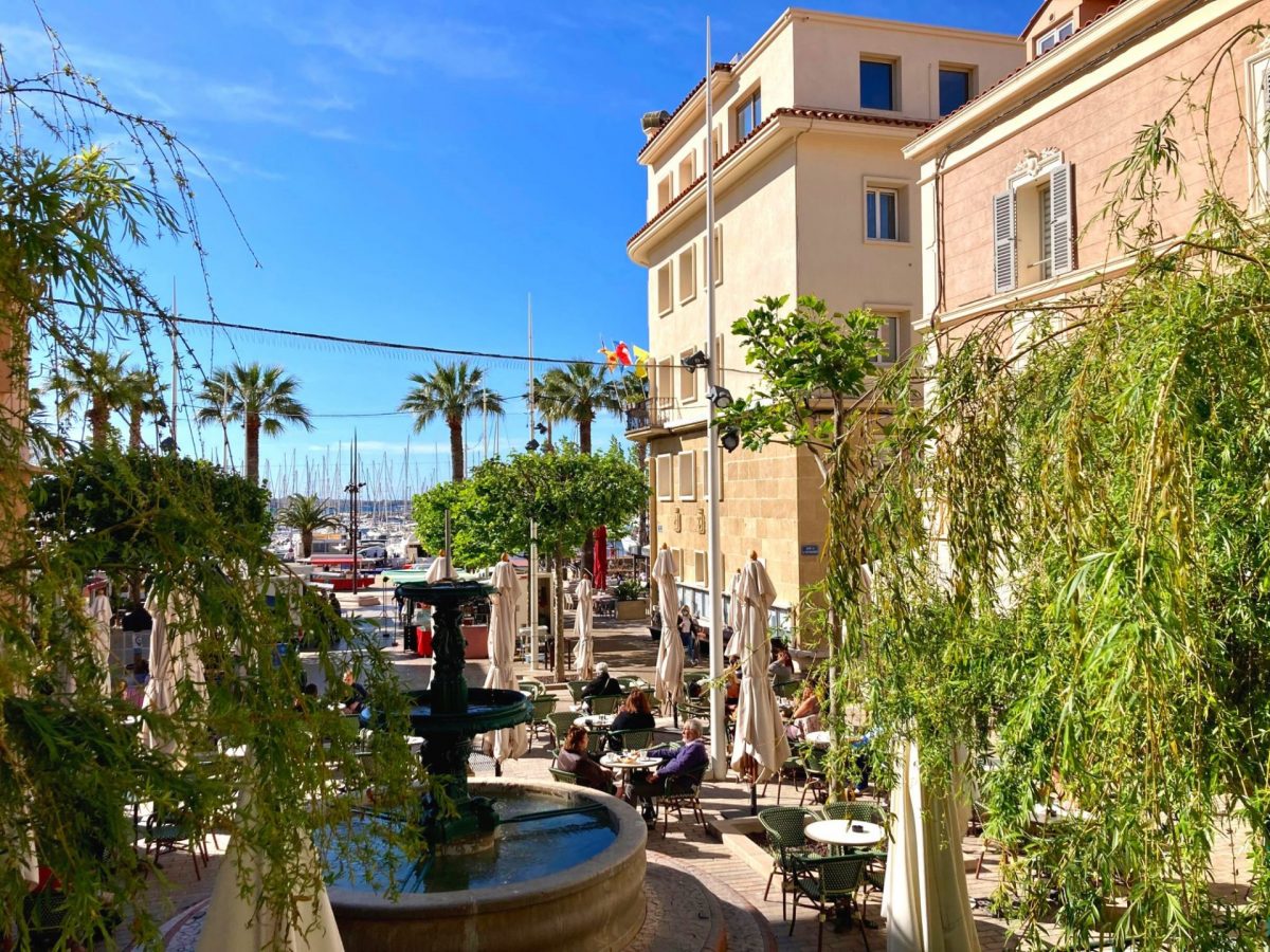 Visiter Bandol un week-end en couple au printemps