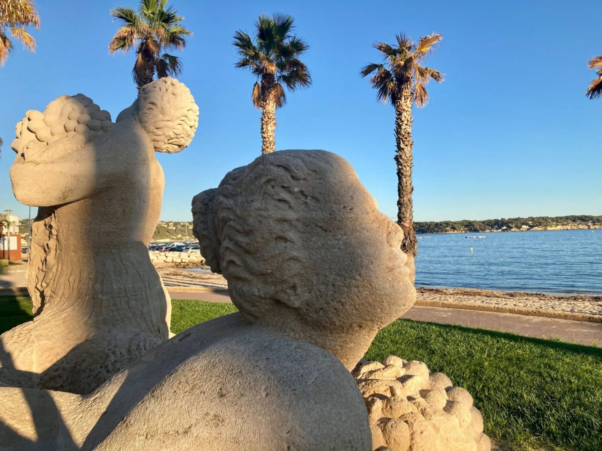 Bandol en mars plage centrale