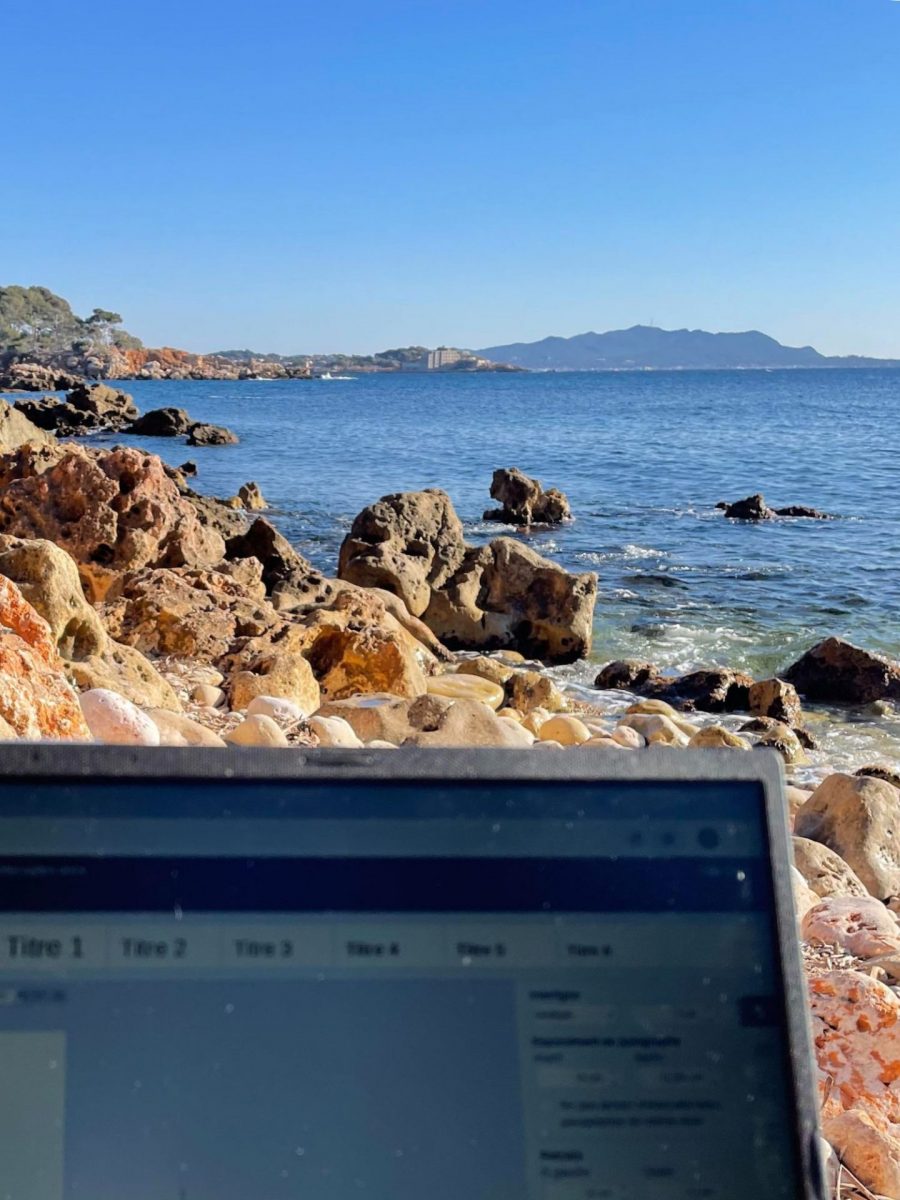 Télétravail à Bandol plage