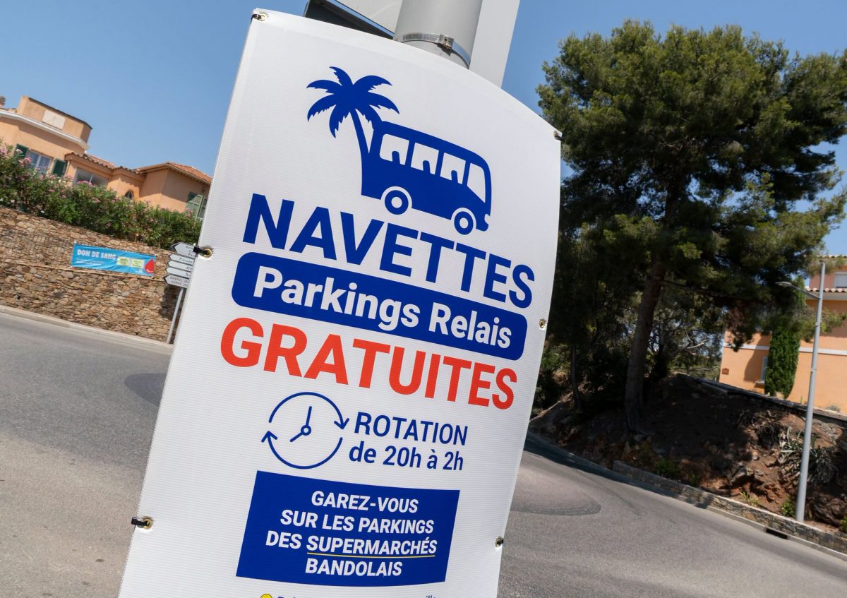 Navettes parkings relais Bandol été 2026