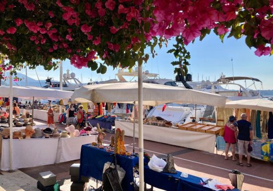 Marché hebdomadaire