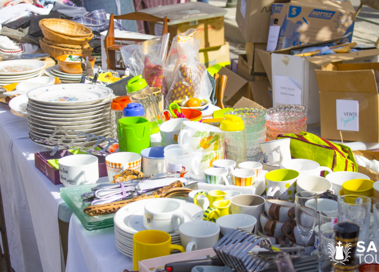 Brocante Caritative de la Croix Rouge Française