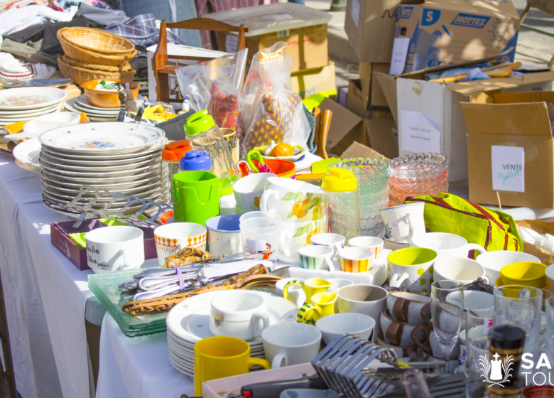 Brocante Caritative de la Croix Rouge