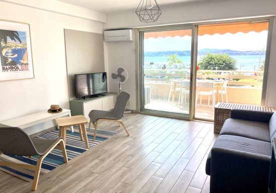 T2 front de Mer la Plage