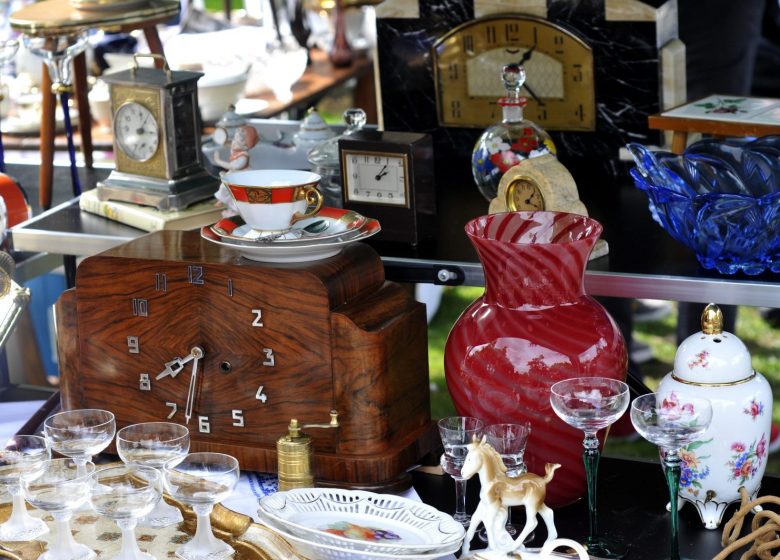 Vide grenier du vieux Port