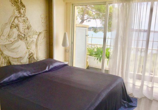 Laodicina Jean-François