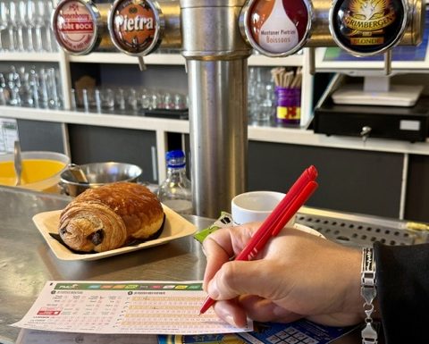 Le Buffalo Bar PMU FDJ