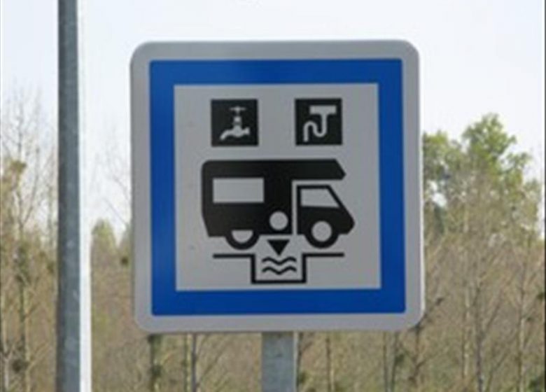 Aire de stationnement camping car de Saint-Mandrier