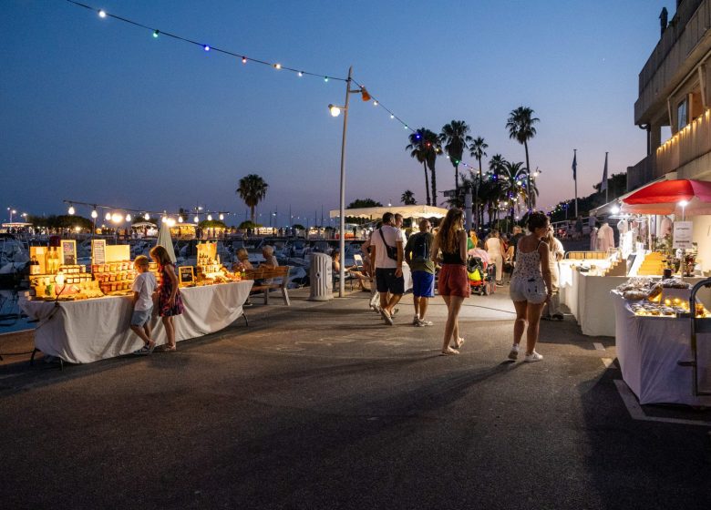 Marché nocturne des Ports des Lecques