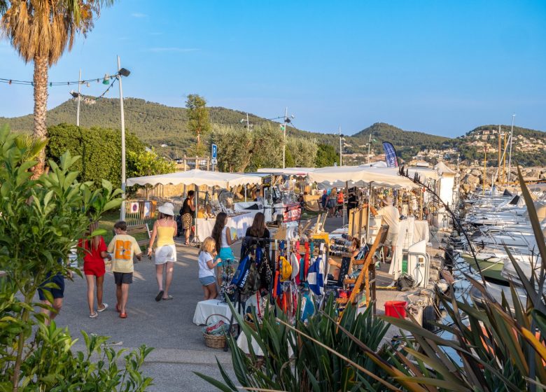 Marché nocturne des Ports des Lecques