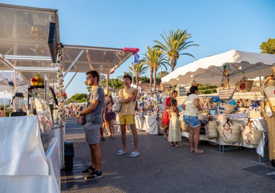 Marché nocturne du Port de la Madrague