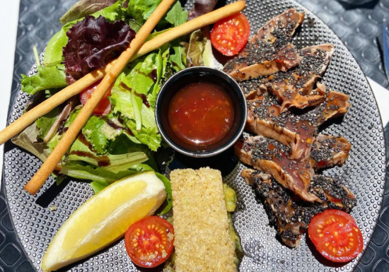 Salad’ Bar & Co