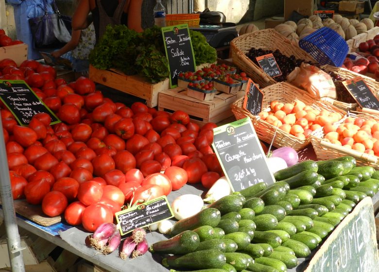 Petit marché du dimanche