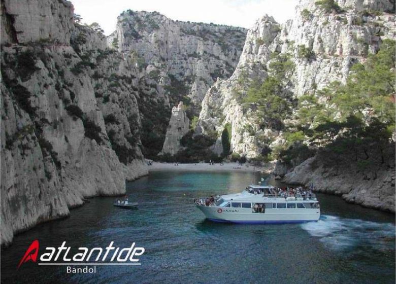 Sea trips aboard the Atlantide