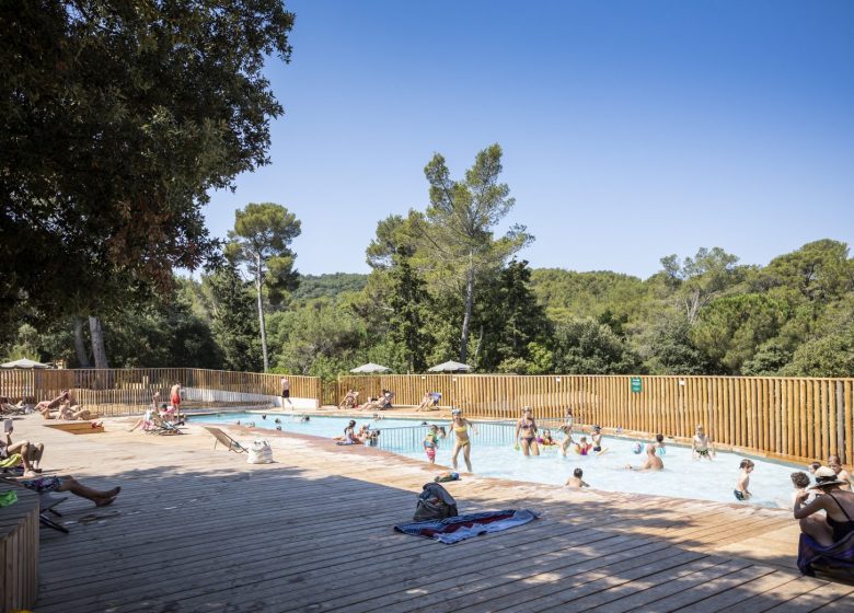 Camping Huttopia Forêt de Janas