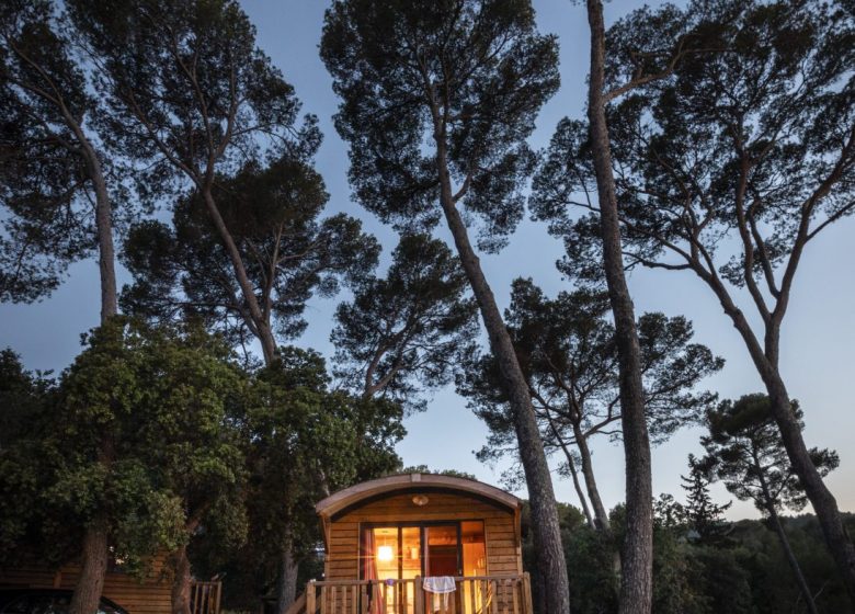 Camping Huttopia Forêt de Janas