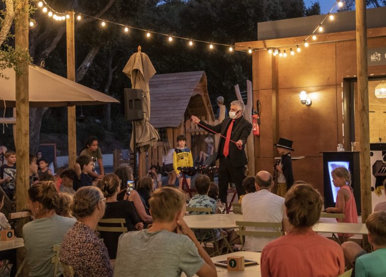 Camping Huttopia Forêt de Janas