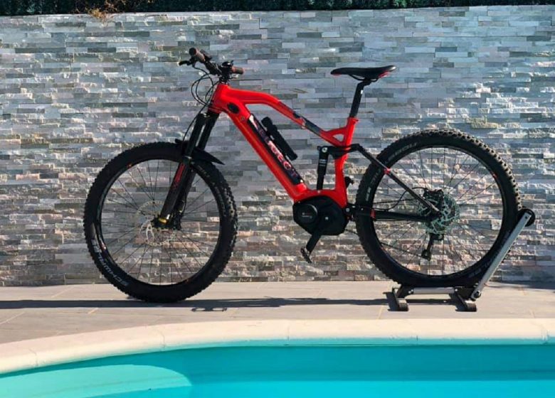 E-Bike Rider