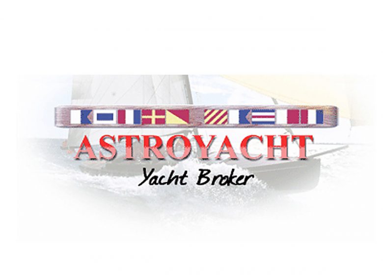 Astro yacht